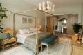 M-bedroom